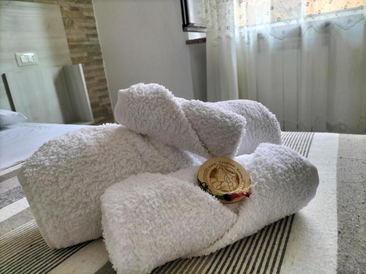 Hera Tropea Rooms Luaran gambar