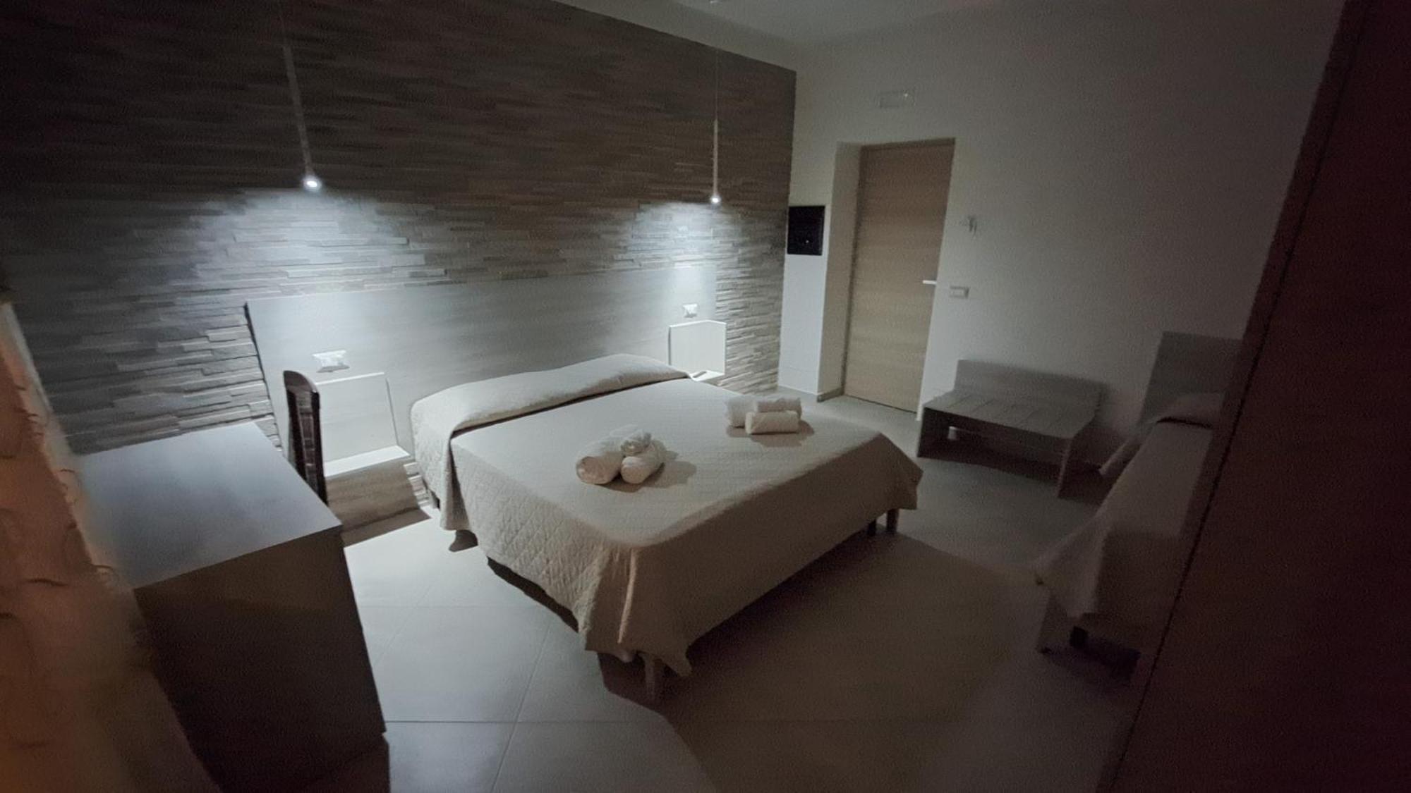 Hera Tropea Rooms Luaran gambar