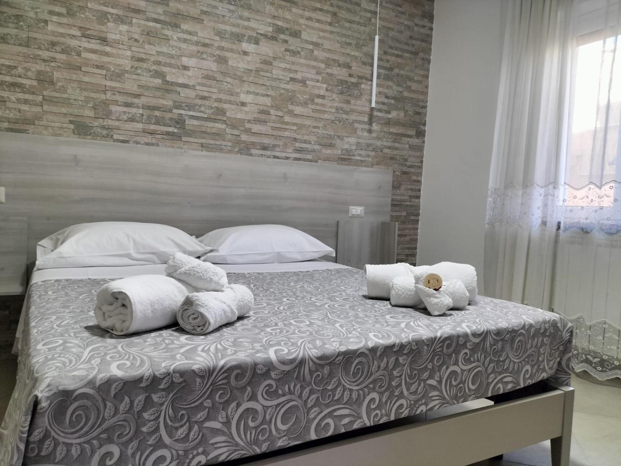 Hera Tropea Rooms Luaran gambar
